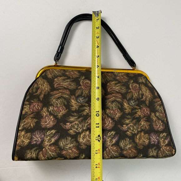 Vintage 50s Dover USA Kiss Lock Floral Tapestry Grannycore Structured Purse Bag - Picture 14 of 16